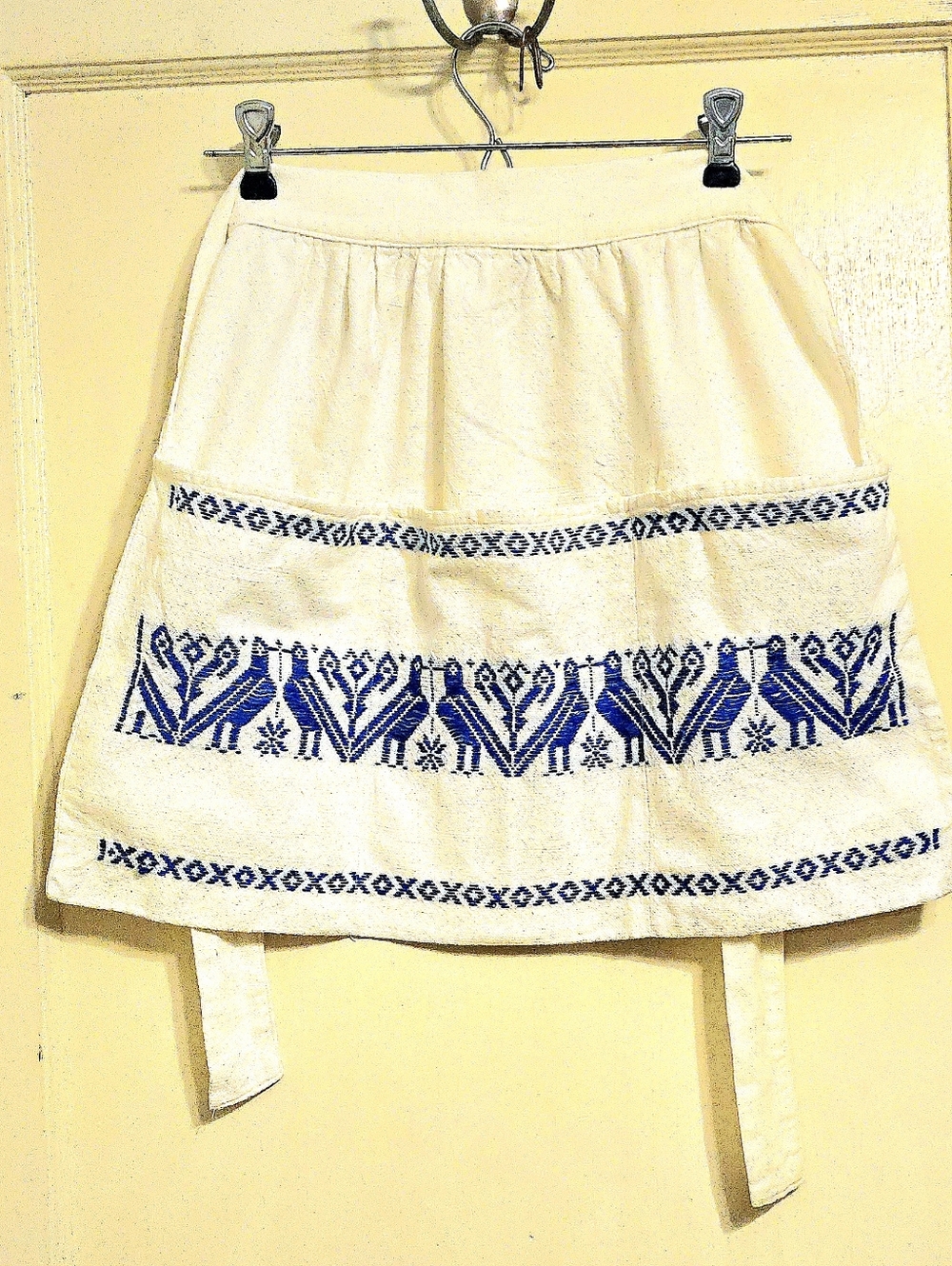Vintage European Blue Decor Bird Apron